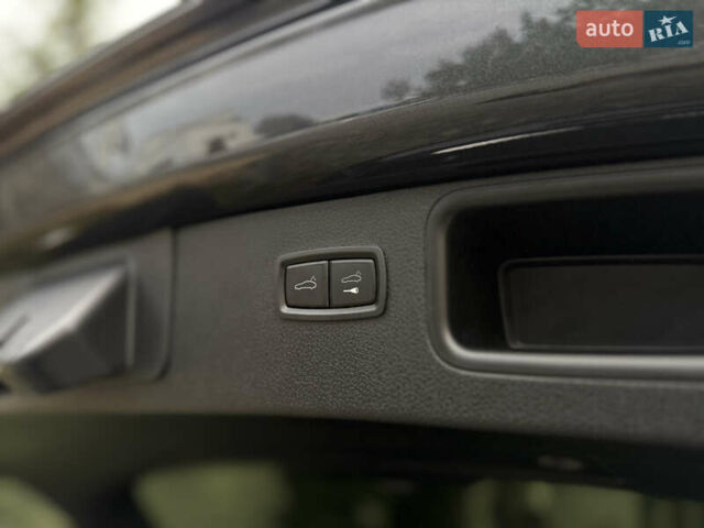 Сірий Порше Масан, об'ємом двигуна 2 л та пробігом 42 тис. км за 52300 $, фото 48 на Automoto.ua