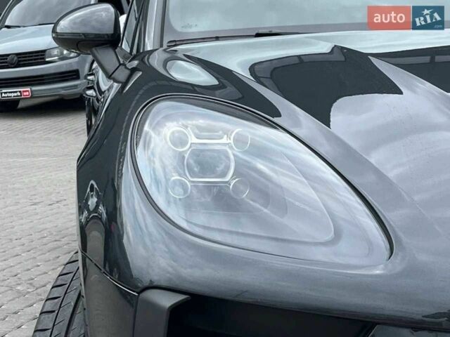 Серый Порше Масан, объемом двигателя 2 л и пробегом 42 тыс. км за 50000 $, фото 2 на Automoto.ua