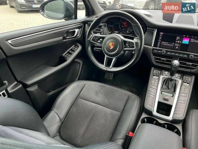Серый Порше Масан, объемом двигателя 2 л и пробегом 42 тыс. км за 50000 $, фото 12 на Automoto.ua