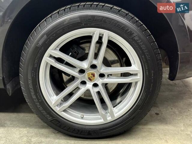 Серый Порше Масан, объемом двигателя 1.98 л и пробегом 62 тыс. км за 44500 $, фото 15 на Automoto.ua