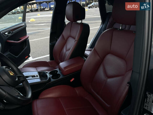 Порше Масан 2022 в Киеве на Automoto.ua Серый Порше Масан, объемом двигателя 1.98 л и пробегом 35 тыс. км за 52900 $, фото 12 на Automoto.ua