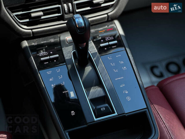 Серый Порше Масан, объемом двигателя 1.98 л и пробегом 25 тыс. км за 60000 $, фото 23 на Automoto.ua