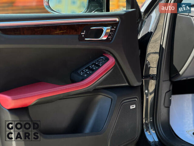 Серый Порше Масан, объемом двигателя 1.98 л и пробегом 25 тыс. км за 60000 $, фото 9 на Automoto.ua