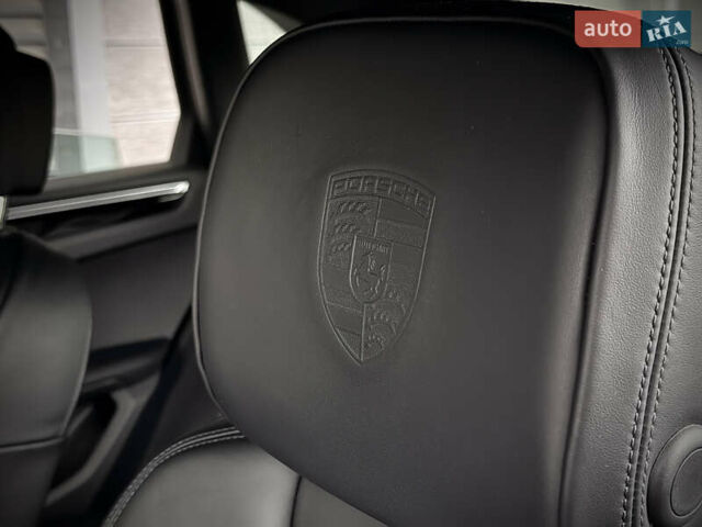 Серый Порше Масан, объемом двигателя 1.98 л и пробегом 37 тыс. км за 67000 $, фото 24 на Automoto.ua