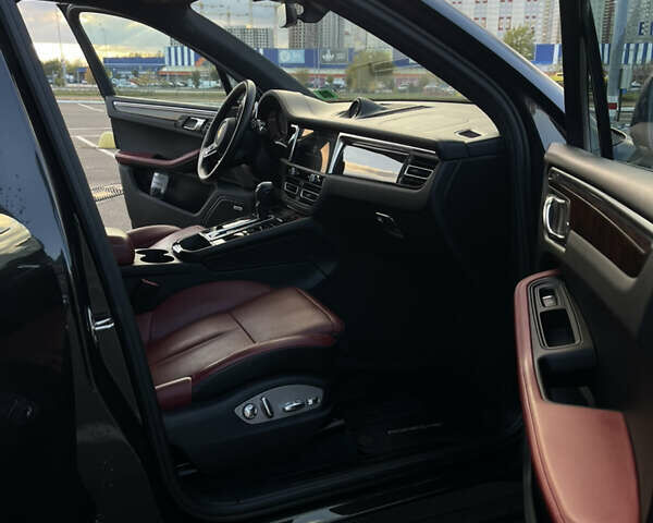 Порше Масан 2022 в Киеве на Automoto.ua Серый Порше Масан, объемом двигателя 1.98 л и пробегом 35 тыс. км за 52900 $, фото 11 на Automoto.ua