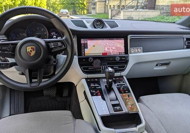 Серый Порше Масан, объемом двигателя 1.98 л и пробегом 50 тыс. км за 74000 $, фото 53 на Automoto.ua
