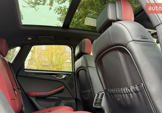 Сірий Порше Масан, об'ємом двигуна 1.98 л та пробігом 7 тис. км за 61500 $, фото 16 на Automoto.ua