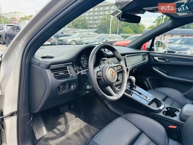 Серый Порше Масан, объемом двигателя 2.89 л и пробегом 31 тыс. км за 115555 $, фото 40 на Automoto.ua