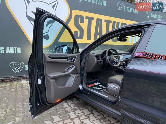 Серый Порше Масан, объемом двигателя 2.89 л и пробегом 50 тыс. км за 77000 $, фото 15 на Automoto.ua