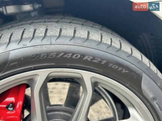 Серый Порше Масан, объемом двигателя 2.89 л и пробегом 31 тыс. км за 115555 $, фото 19 на Automoto.ua