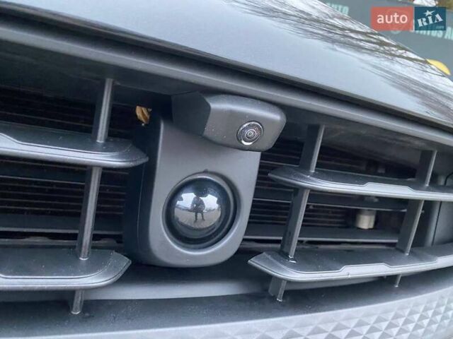 Серый Порше Масан, объемом двигателя 2.89 л и пробегом 50 тыс. км за 77000 $, фото 4 на Automoto.ua