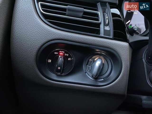 Серый Порше Масан, объемом двигателя 2.89 л и пробегом 50 тыс. км за 77000 $, фото 21 на Automoto.ua