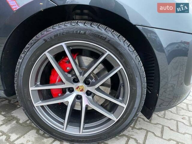 Серый Порше Масан, объемом двигателя 2.89 л и пробегом 50 тыс. км за 77000 $, фото 8 на Automoto.ua