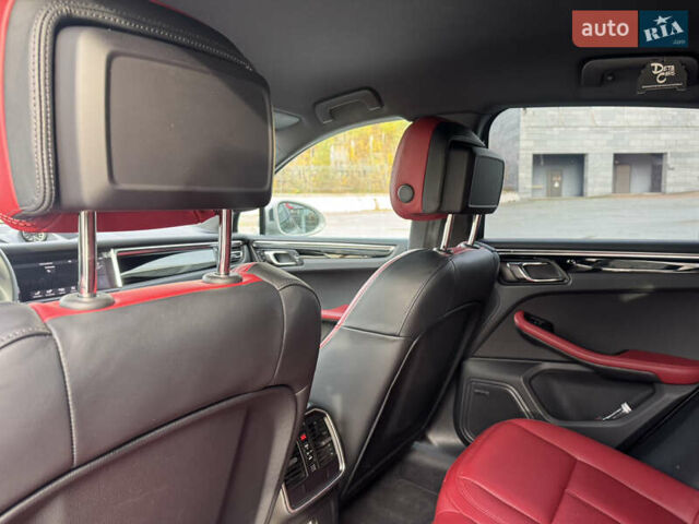 Серый Порше Масан, объемом двигателя 2.89 л и пробегом 16 тыс. км за 94999 $, фото 24 на Automoto.ua