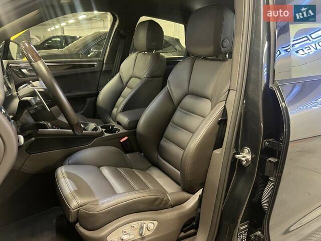 Серый Порше Масан, объемом двигателя 1.98 л и пробегом 11 тыс. км за 72563 $, фото 27 на Automoto.ua