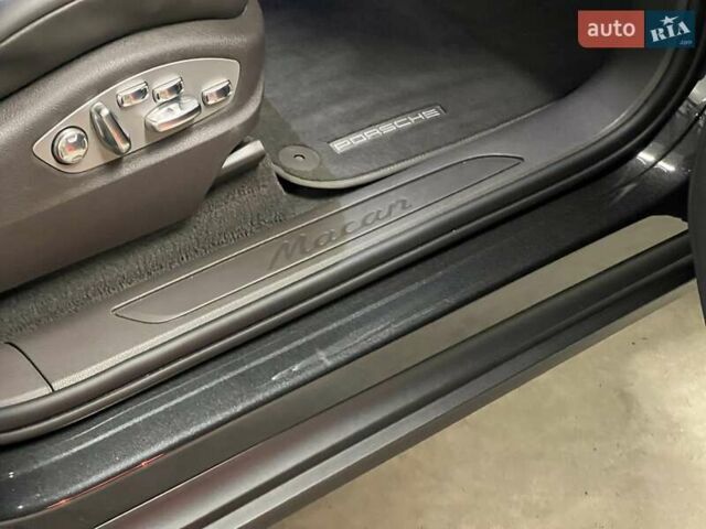 Серый Порше Масан, объемом двигателя 1.98 л и пробегом 11 тыс. км за 72563 $, фото 25 на Automoto.ua
