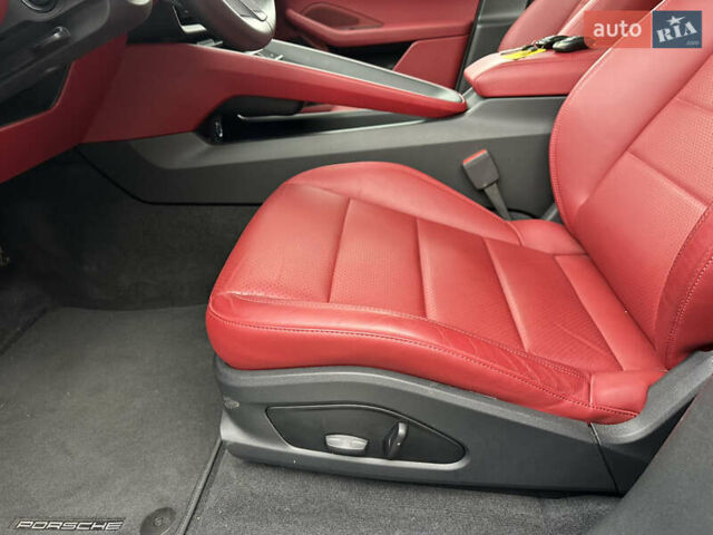 Порше Масан 2024 у Києві на Automoto.ua Сірий Порше Масан, об'ємом двигуна 0 л та пробігом 10 тис. км за 80500 $, фото 10 на Automoto.ua