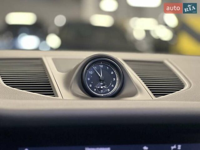 Серый Порше Масан, объемом двигателя 1.98 л и пробегом 11 тыс. км за 72563 $, фото 40 на Automoto.ua