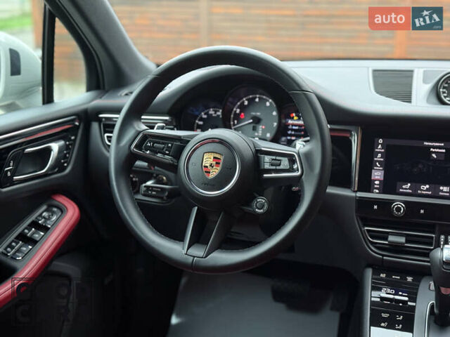 Серый Порше Масан, объемом двигателя 2.89 л и пробегом 16 тыс. км за 95000 $, фото 22 на Automoto.ua