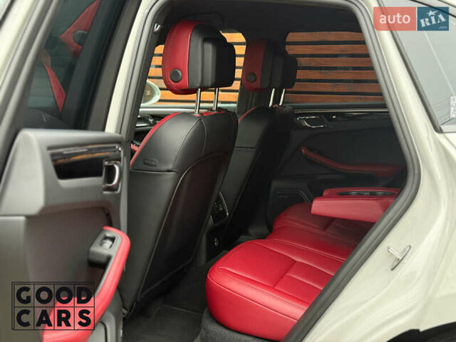 Серый Порше Масан, объемом двигателя 2.89 л и пробегом 16 тыс. км за 95000 $, фото 27 на Automoto.ua