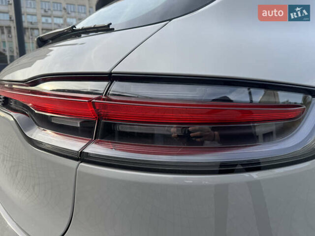 Серый Порше Масан, объемом двигателя 2.89 л и пробегом 16 тыс. км за 94999 $, фото 10 на Automoto.ua