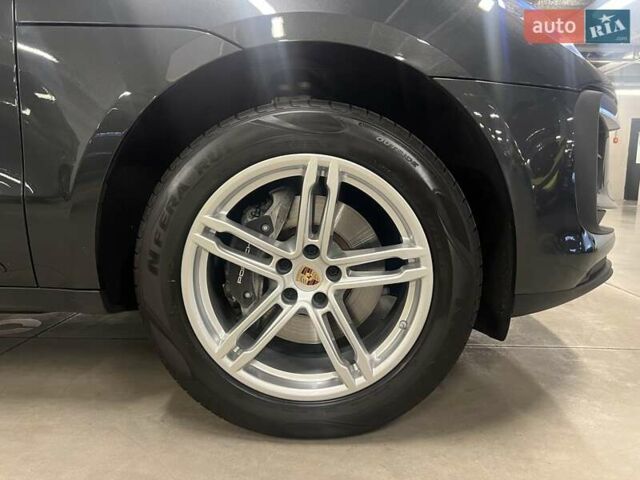 Серый Порше Масан, объемом двигателя 1.98 л и пробегом 11 тыс. км за 72563 $, фото 22 на Automoto.ua