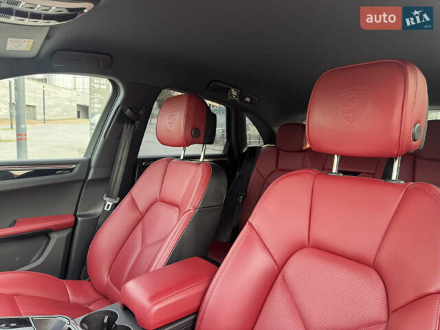 Серый Порше Масан, объемом двигателя 2.89 л и пробегом 16 тыс. км за 94999 $, фото 14 на Automoto.ua