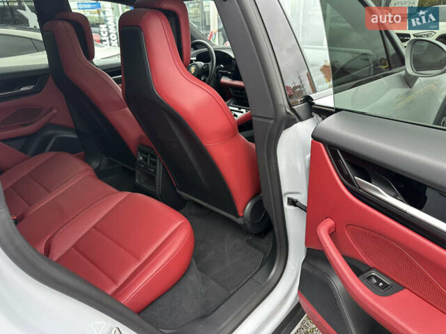 Порше Масан 2024 у Києві на Automoto.ua Сірий Порше Масан, об'ємом двигуна 0 л та пробігом 10 тис. км за 80500 $, фото 21 на Automoto.ua