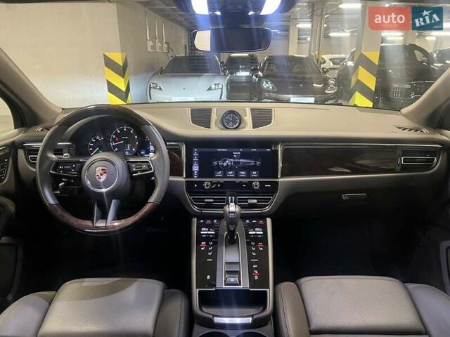 Серый Порше Масан, объемом двигателя 1.98 л и пробегом 11 тыс. км за 72563 $, фото 28 на Automoto.ua