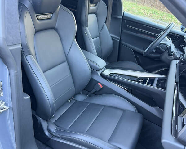 Серый Порше Масан, объемом двигателя 0 л и пробегом 15 тыс. км за 130546 $, фото 15 на Automoto.ua