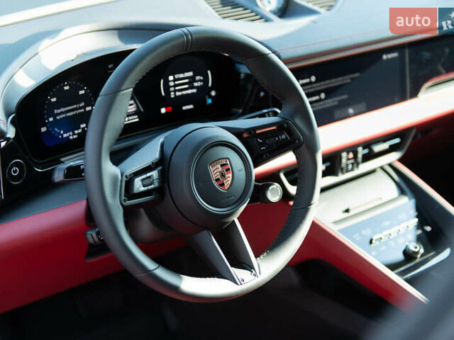 Серый Порше Масан, объемом двигателя 0 л и пробегом 1 тыс. км за 104000 $, фото 22 на Automoto.ua