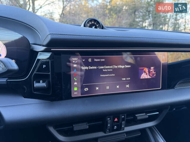 Серый Порше Масан, объемом двигателя 0 л и пробегом 15 тыс. км за 130546 $, фото 10 на Automoto.ua