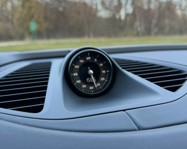 Серый Порше Масан, объемом двигателя 0 л и пробегом 15 тыс. км за 130546 $, фото 35 на Automoto.ua