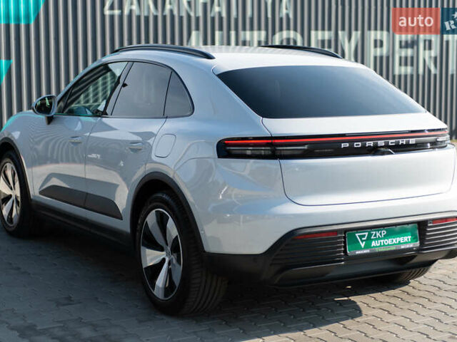 Серый Порше Масан, объемом двигателя 0 л и пробегом 1 тыс. км за 104000 $, фото 13 на Automoto.ua