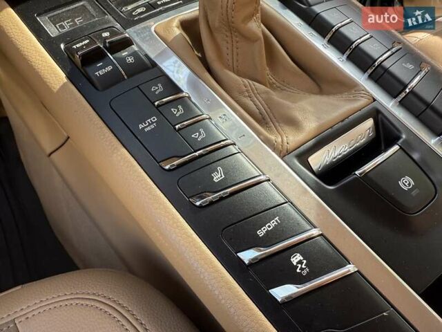 Синій Порше Масан, об'ємом двигуна 3 л та пробігом 160 тис. км за 28800 $, фото 45 на Automoto.ua
