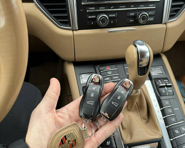 Синий Порше Масан, объемом двигателя 3 л и пробегом 164 тыс. км за 23900 $, фото 19 на Automoto.ua