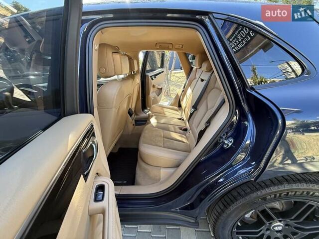 Синій Порше Масан, об'ємом двигуна 3 л та пробігом 160 тис. км за 28800 $, фото 61 на Automoto.ua