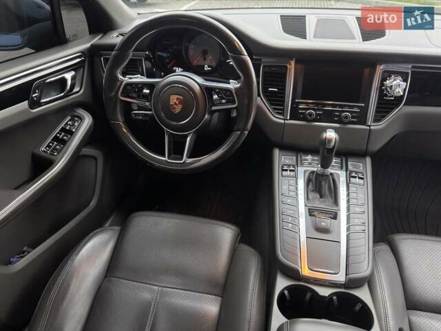 Синий Порше Масан, объемом двигателя 3 л и пробегом 177 тыс. км за 27000 $, фото 15 на Automoto.ua