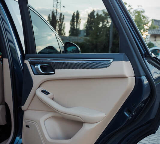 Синий Порше Масан, объемом двигателя 3.6 л и пробегом 123 тыс. км за 31900 $, фото 61 на Automoto.ua