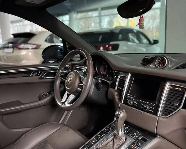 Синий Порше Масан, объемом двигателя 3 л и пробегом 123 тыс. км за 23700 $, фото 6 на Automoto.ua