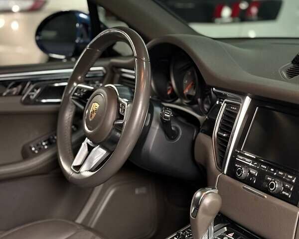 Синий Порше Масан, объемом двигателя 3 л и пробегом 123 тыс. км за 23700 $, фото 7 на Automoto.ua