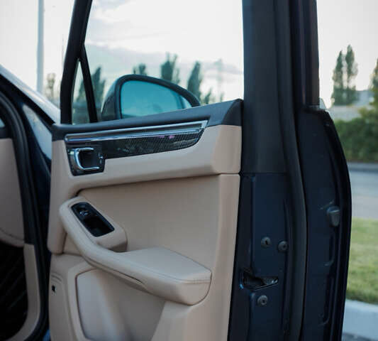 Синий Порше Масан, объемом двигателя 3.6 л и пробегом 123 тыс. км за 31900 $, фото 51 на Automoto.ua