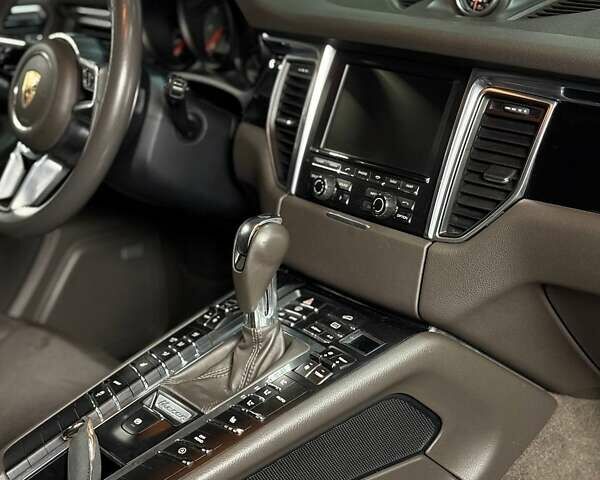 Синий Порше Масан, объемом двигателя 3 л и пробегом 123 тыс. км за 23700 $, фото 9 на Automoto.ua