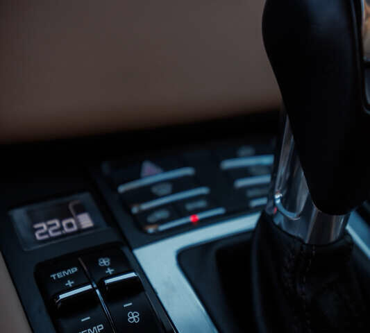 Синий Порше Масан, объемом двигателя 3.6 л и пробегом 123 тыс. км за 31900 $, фото 46 на Automoto.ua