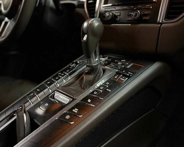 Синий Порше Масан, объемом двигателя 3 л и пробегом 123 тыс. км за 23700 $, фото 10 на Automoto.ua