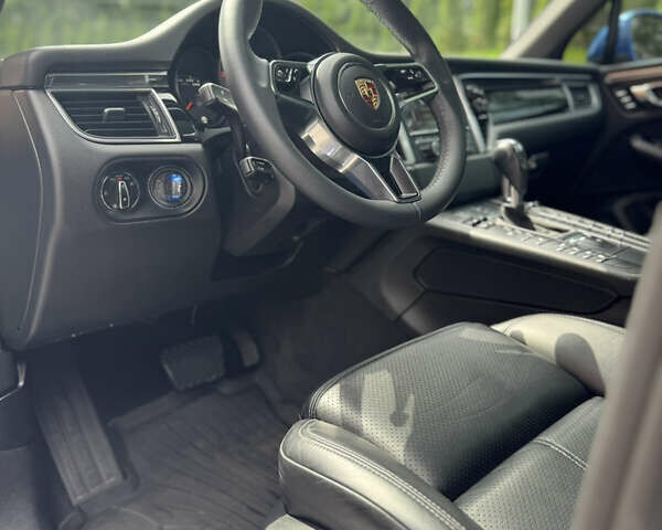 Синий Порше Масан, объемом двигателя 2.97 л и пробегом 145 тыс. км за 35400 $, фото 14 на Automoto.ua