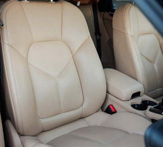 Синий Порше Масан, объемом двигателя 3.6 л и пробегом 123 тыс. км за 31900 $, фото 57 на Automoto.ua