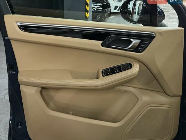Синий Порше Масан, объемом двигателя 2.97 л и пробегом 110 тыс. км за 36500 $, фото 30 на Automoto.ua