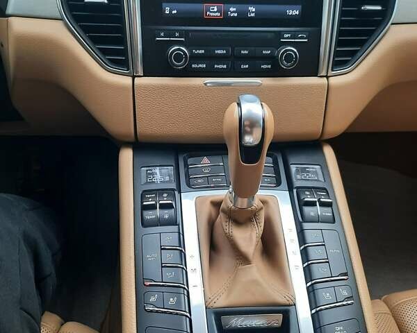 Синій Порше Масан, об'ємом двигуна 3 л та пробігом 108 тис. км за 24300 $, фото 16 на Automoto.ua