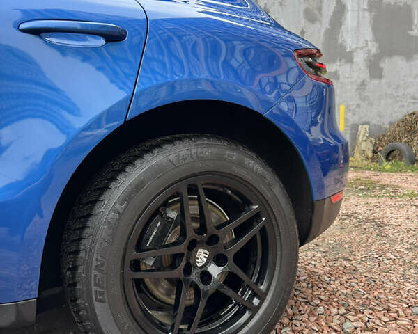 Синий Порше Масан, объемом двигателя 2 л и пробегом 109 тыс. км за 33500 $, фото 4 на Automoto.ua